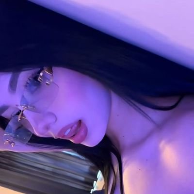 AteneaMorel's profile picture. 𝓡𝓮𝓲𝓷𝓪 ♡ 4:44
