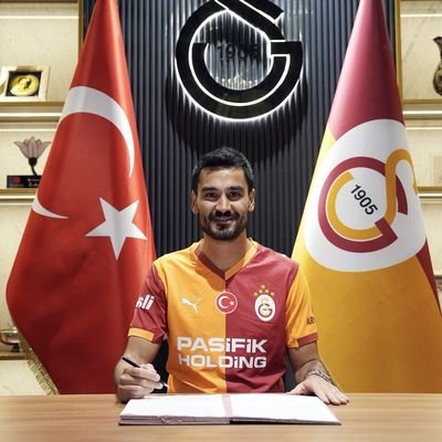 sor_zer_'s profile picture. Galatasaray