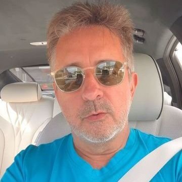 floralhert's profile picture. Successful, confident, and generous. I enjoy good conversations, travel, and helping someone build the life they dream of. Looking for meaningful connection 🛀