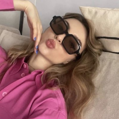 cxxiiry's profile picture. 