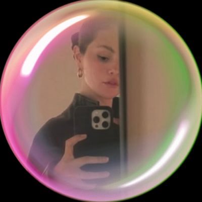 agrandelau's profile picture. stan ariana & selena