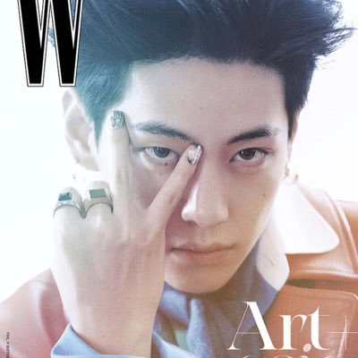 avtae_28's profile picture. Fan account 💜 INTP-T, 10/october 2:6🌕 ⁷반탄소녕단 you are my own world ◡̈ #사우디아라비아