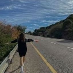 Ycoohal95866's profile picture. 