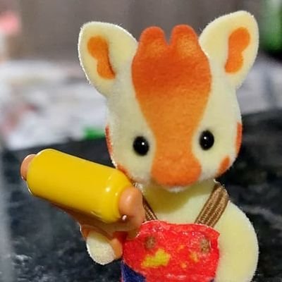 beatrizzte's profile picture. Falo atrocidades e escuto musiquinha