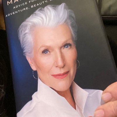 YellowRan's profile picture. Bestselling international Author of A woman  Makes A Plan 📖 Doctor of Dietetics 👩‍🎓Supermodel 🤨 💃#itsGreatTobe79 Manager:anna@mayemusk.com