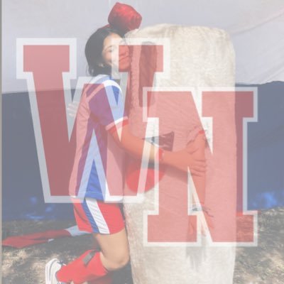 ivanaagzz's profile picture. pathological people pleaser
