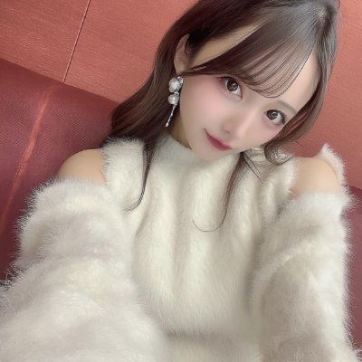 vpraks's profile picture. 20代｜ゆるっとした個人垢です🐰動画ほしい人はフォロー→【動画みたい】でDM💭本人対応だから安心してね🤍定期さん希望は住み添えてくれると助かります／未成年×