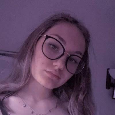 aveil166197's profile picture. 