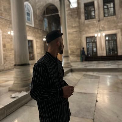 ruhurevanaa_'s profile picture. https://t.co/HsSTeEUa4c