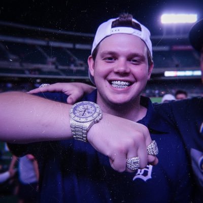 schoolboyRED's profile picture. I’m not mean, you’re just soft | Former Division I Athlete