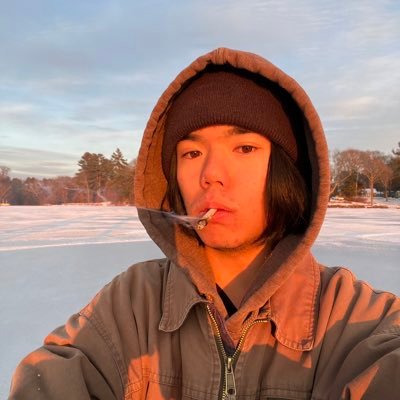 bumjeega's profile picture. writer | moving to somerville soon