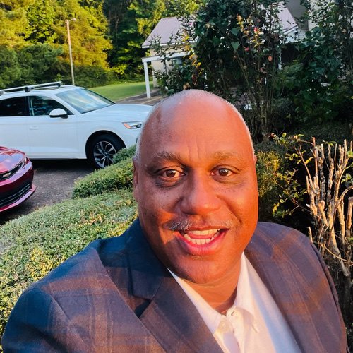 PhillipSutton07's profile picture. 