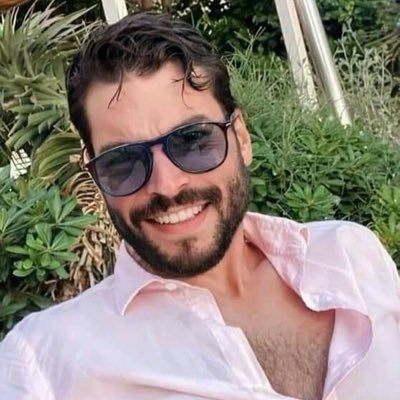 Akinnuzuii's profile picture. peace and love ❤️only