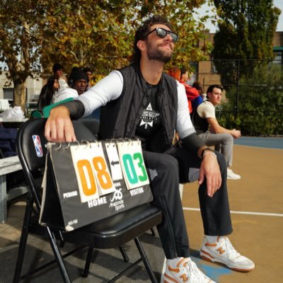 BenDiamond14's profile picture. the internet is big, obviously, and I couldn’t read it all