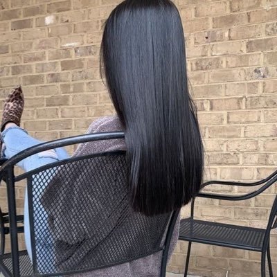 knzii25's profile picture. bureau des plaintes 🫶🏽