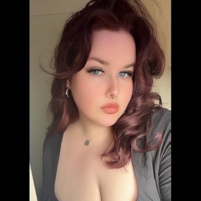 folkloreilidh's profile picture. a pathological people pleaser | @LFC❤️ | LN4🧡