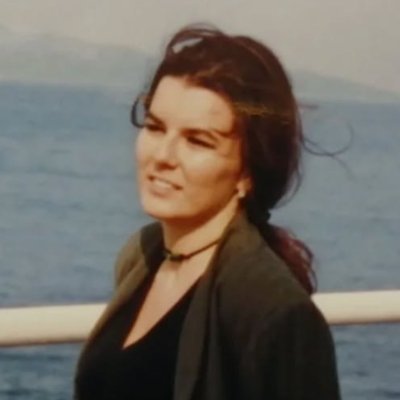 MichelaMeloni1's profile picture. ANTIFASCISTA 
"Il fascismo non è un opinione, è un crimine" 

#Springsteen ❤️