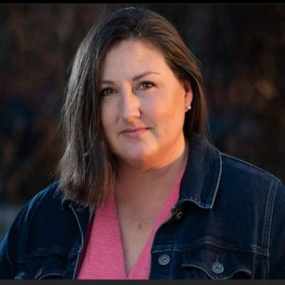 GreenleeDonna's profile picture. https://t.co/Tn0YCYthxe