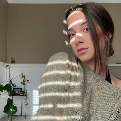 Savannahhmon's profile picture. My canvas is digital, but my art’s got soul🔥💜 
Email: savannahmonroee4@gmail.com