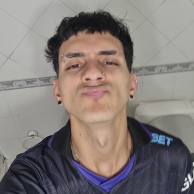 zeddpr's profile picture. •Vídeo Editor

en este día y cada día.