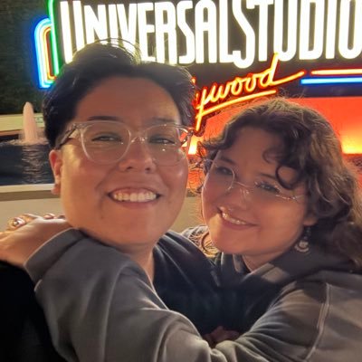 sugart1tz's profile picture. big fat lesbian (she/her) // 27