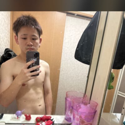 shoucyama_homo's profile picture. h15 164 55 22 かなりドMかも。ドSの人好き！結構気分やです！ @homochama 👈健全すぎて困る