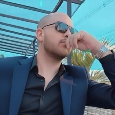 joliveiradc's profile picture. às vezes eu falo sério, mas só às vezes.