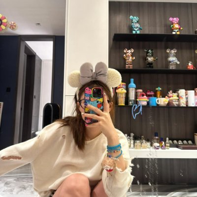 CarlaRamiarina's profile picture. I am looking for a long Term friend ship❤
MAGA  🇺🇸