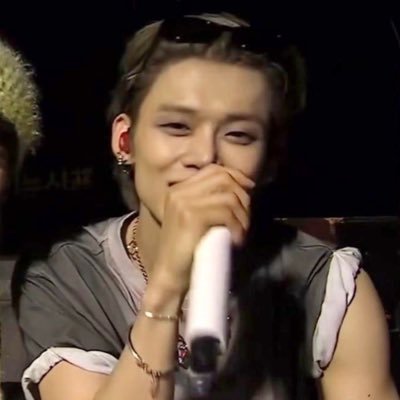 corintyun's profile picture. txthepolesccp1hbonedodanielaholic 😱😱