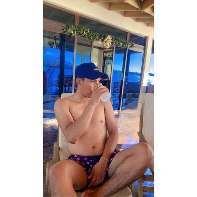 yonay_lopez's profile picture. 