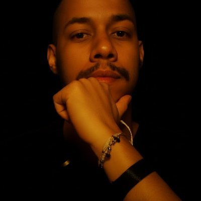 KazBonfim's profile picture. Dev Software | Nodejs, React, TypeScript, JavaScript, Go!
Quer saber mais sobre mim? Aqui: https://t.co/uHiqpKtqxI
Nem todas as verdades são factuais.