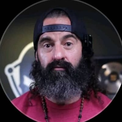 Jakeclaver73081's profile picture. CEO @DAGFamilyoffice |Building wealth beyond limits| Sharing insights on finance, legacy & breaking the broke mindset