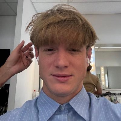 dieckdman's profile picture. vícios e obsessões por valentina herszage, theresa fonseca, sophie charlotte | provavelmente assistindo novelas (ela/dela) 💡