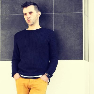 ricksdev's profile picture. Comentólogo / Especialista em comentários