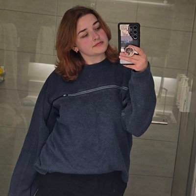 birdsatlaw's profile picture. subway surfers high score: 7,215,937
🦎          
Benjamin Linus's No. 1 Supporter