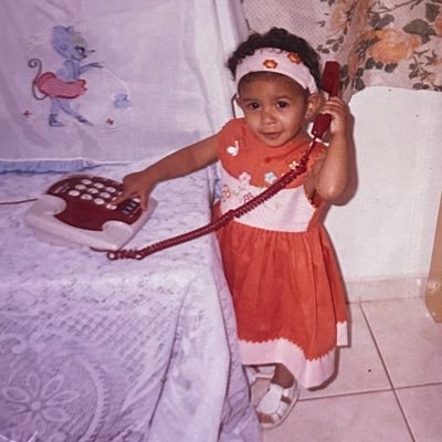 CCandyWest's profile picture. delusional @cruzeiro