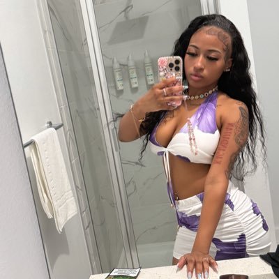 AMOURHEAVENN's profile picture. 🫧🎀PERFECT CAPRICORN @iiam_.heaven