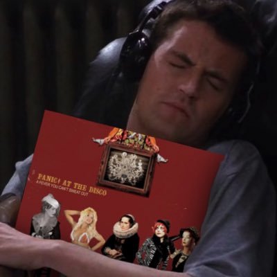 neonvirgin's profile picture. Ultime dream girl, femme fatale & black cat.