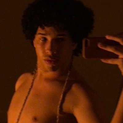 toothfaaerie's profile picture. se eu fosse você…