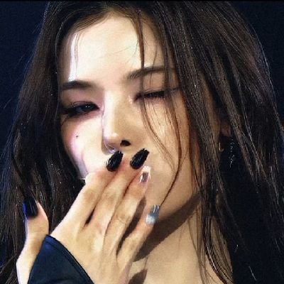 dreyllsz's profile picture. EYES CLOSED its out now!!! GO STREAM!!