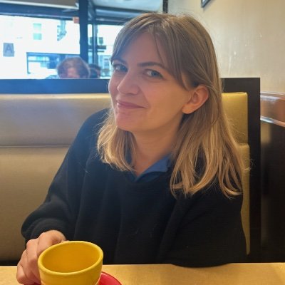 ann_manov's profile picture.