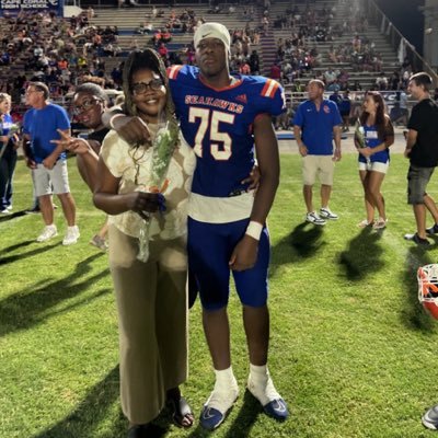 caden_voltaire's profile picture. c/o 2026 | 6’7 290 🏈 ATH/OT/DE/TE 🏀 SF/PF | Loomis Chaffee | 3.3GPA | 239-766-2573 | Jeremiah 29:11 ✝️ | 7 D1 Offers