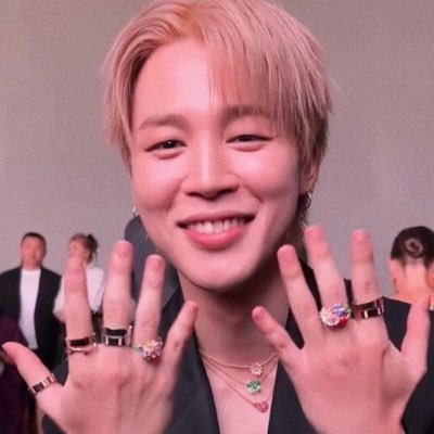 ijiminsgirl's profile picture. 