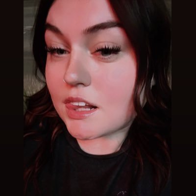 kaitlynljohnson's profile picture. a C cup on a good day