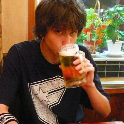 idontmeMicasm's profile picture. ni en mi cumpleaños soy protagonista // 
en este perfil encontrarás, catarsis, drama, chisme y más...