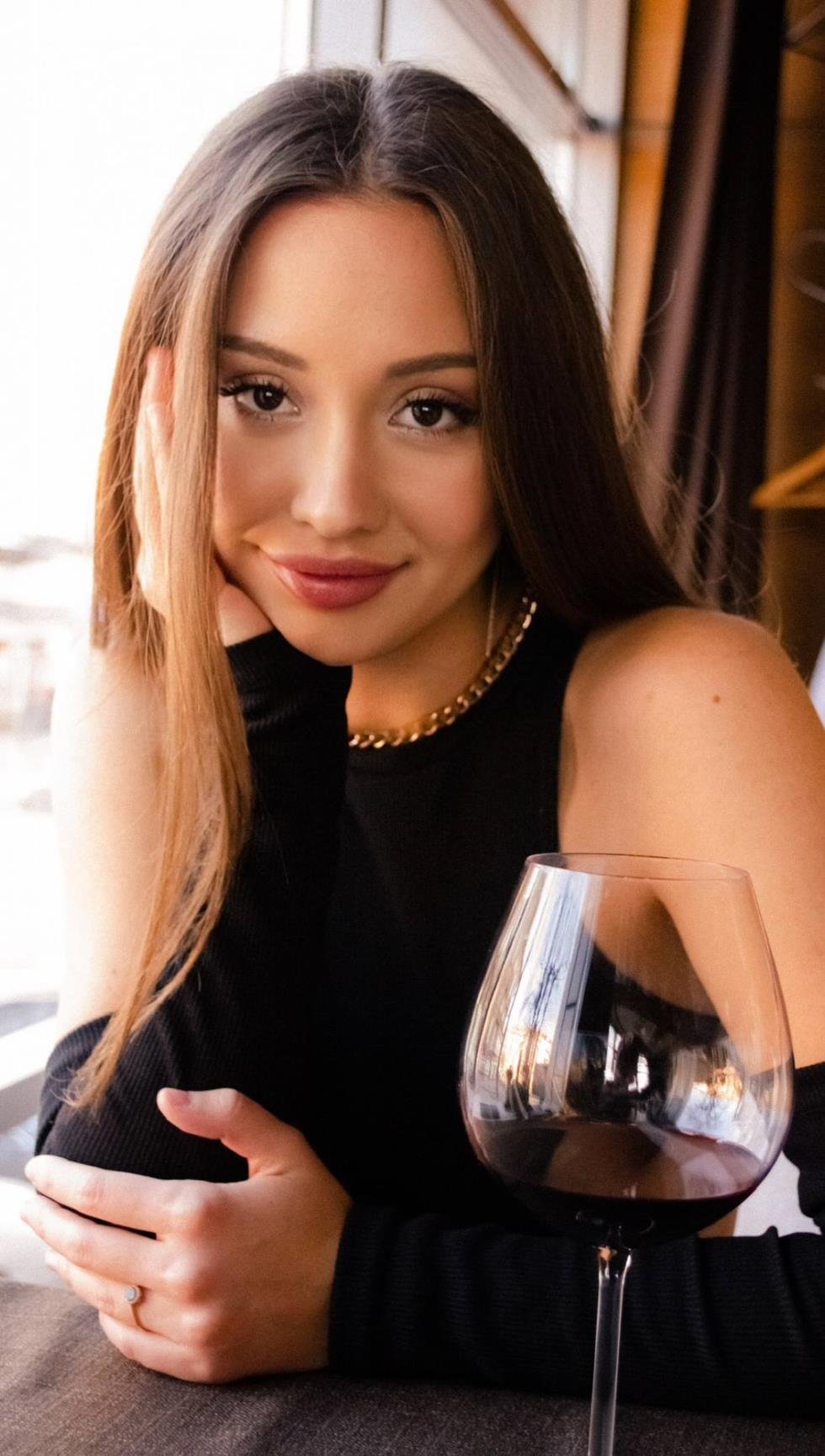 BillyShani18317's profile picture. 💋 I’m not after spotlight @B1ankalove I prefer precision.