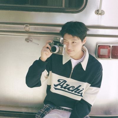 youngmoodz's profile picture. 