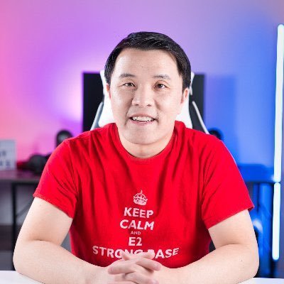 TheValueThxnker's profile picture. Crypto | Investments | Freedom. Trying to add Value.