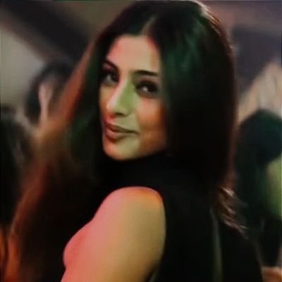 hterskelter's profile picture. uh, don't you think that life should be gay and bright and bubbly, like champagne?