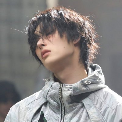 solar_ruxx's profile picture. ☆ #1 halazia fan ☆ i like ateez + skz ☆ stars are my brand ☆ fix onnnn ☆